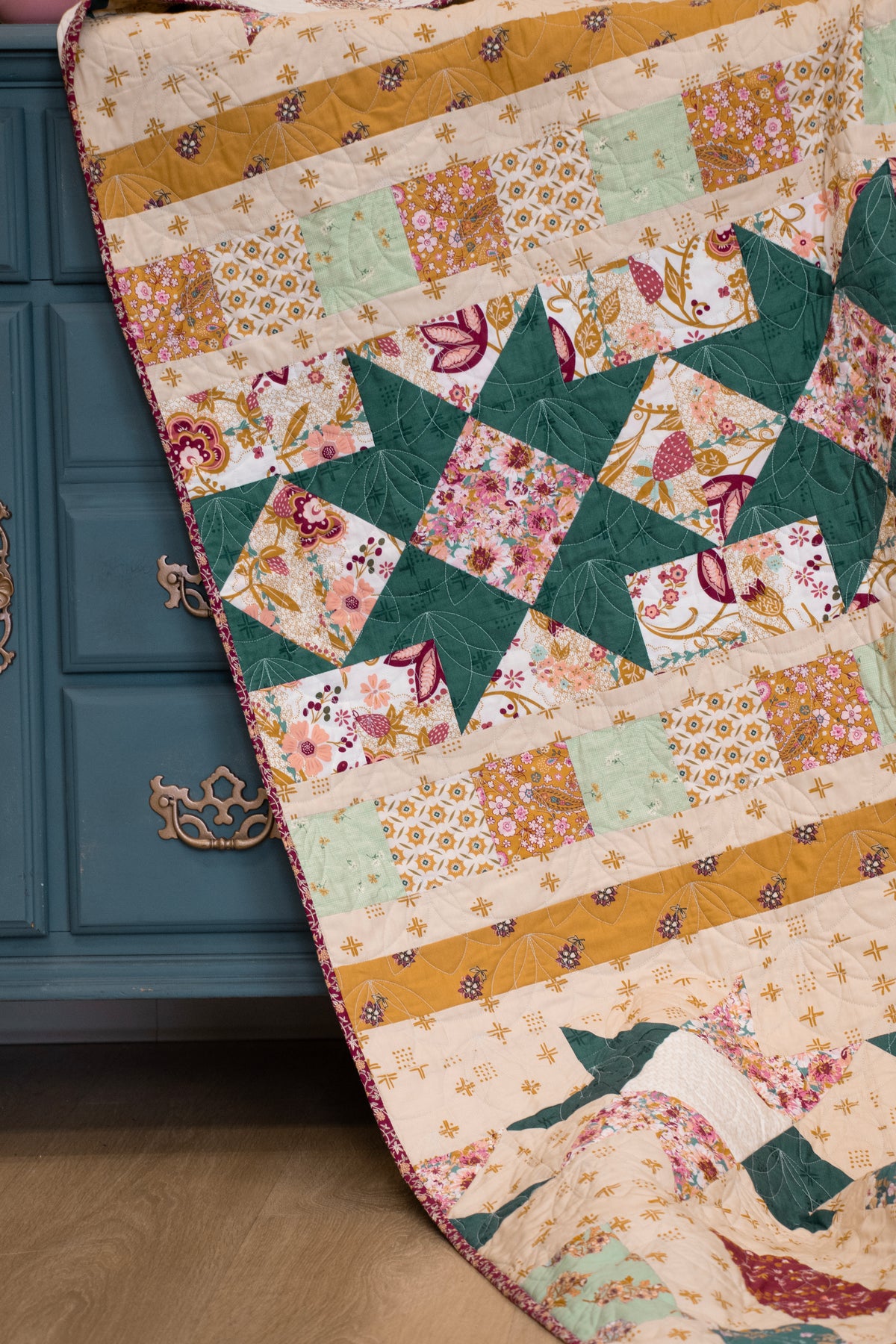 Wholesale | Starburst Tapestry Paper Pattern